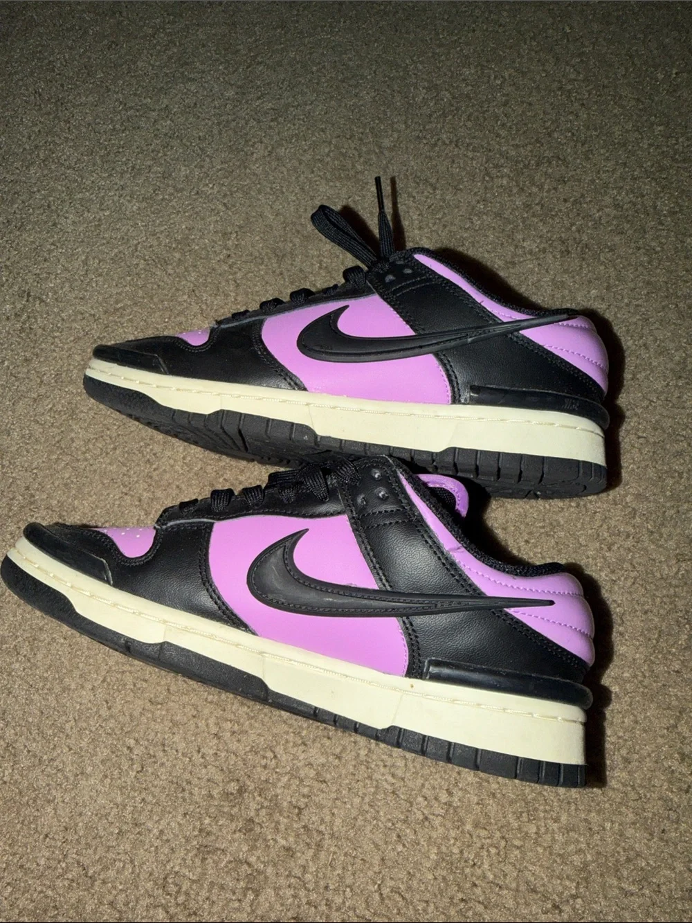 Nike Women’s Low-Top Sneakers — size 7.5